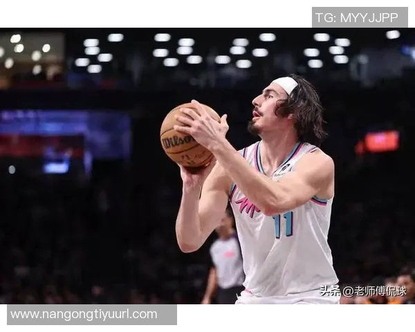 年轻球员表现出色沃尔夫27号秀16投8中砍下全队最高22分并贡献4篮板4助攻1盖帽